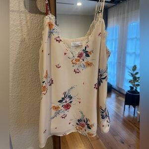 Socialite Floral Flowy Cami With Lace v-neck - Women’s Size Small